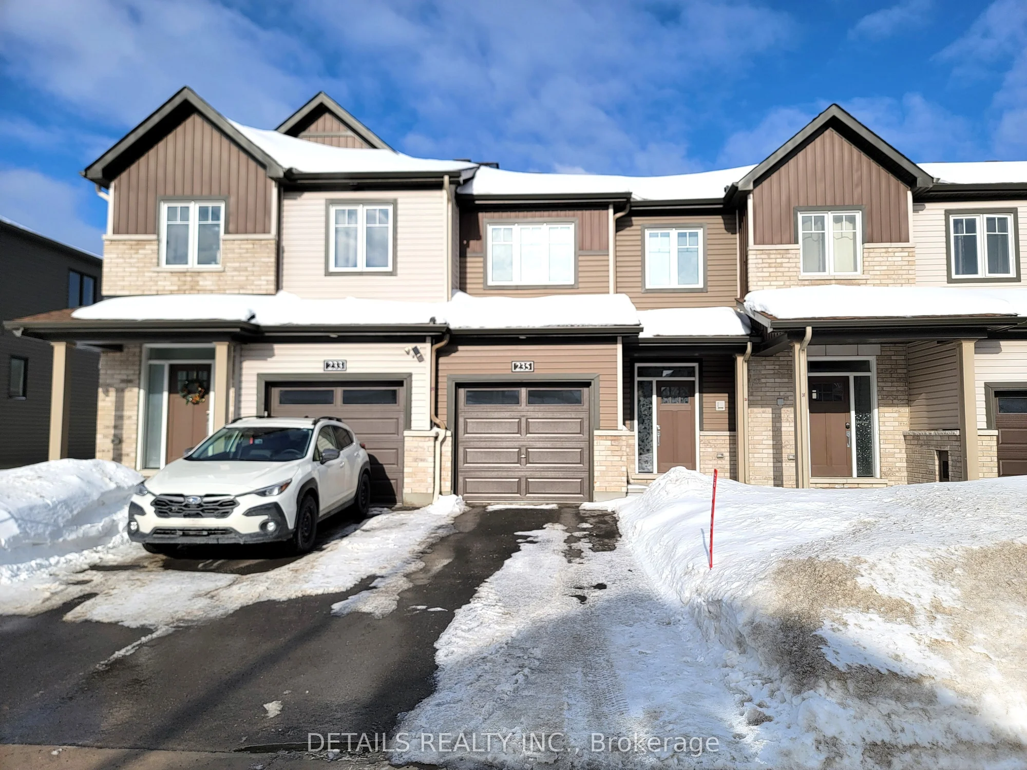 235 CALVINGTON Avenue, Kanata, ON K2S 1B9