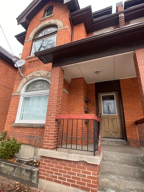 55 Young Street Unit 1 - Bedroom #1, Hamilton, On L8n 1v1