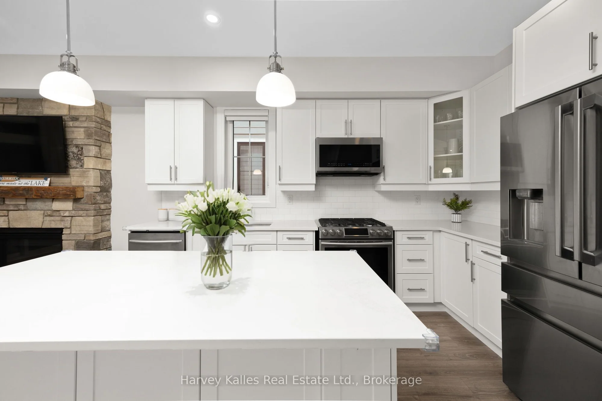 129 Red Pine Street, Blue Mountains, On L9y 0z3