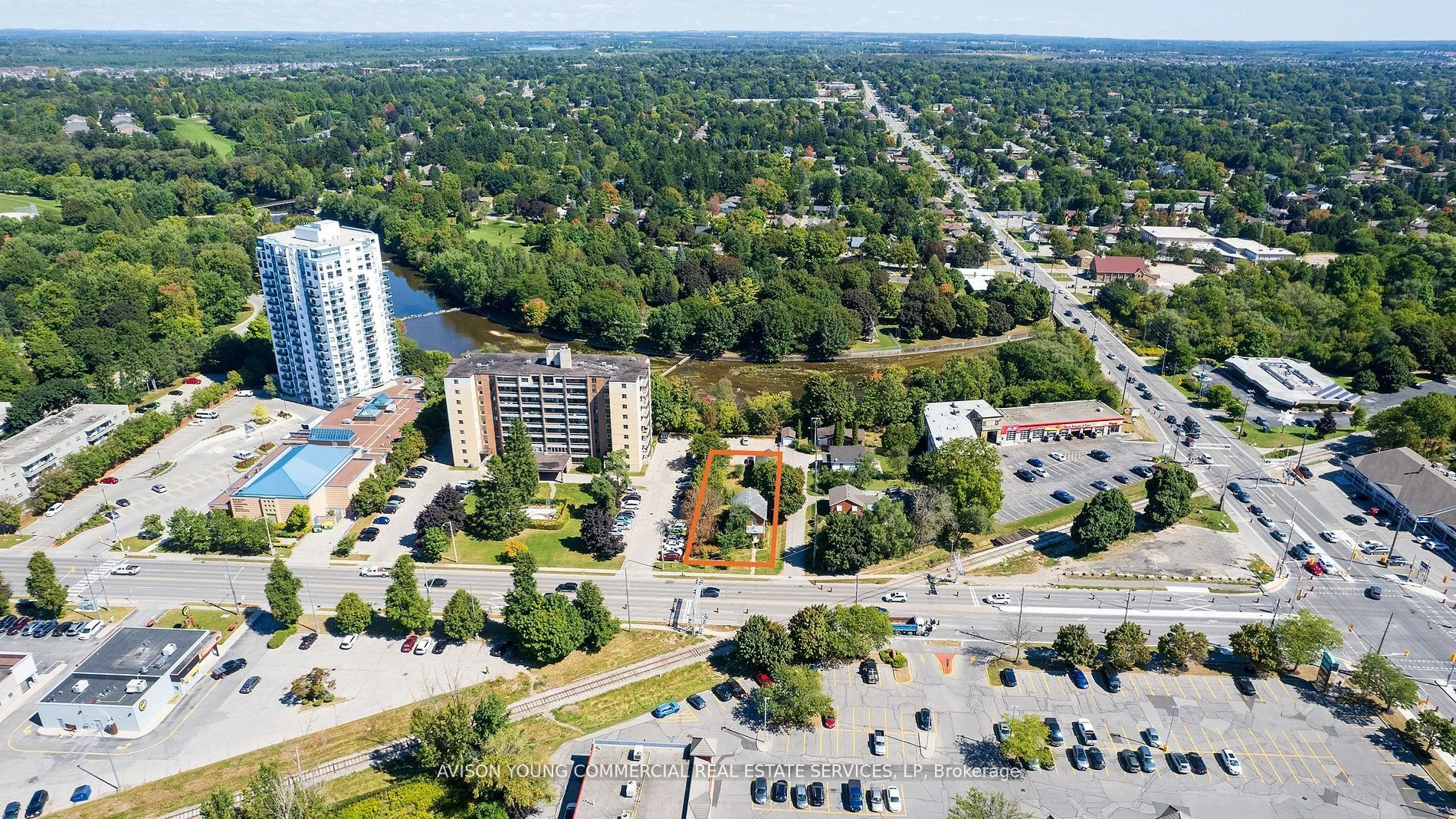 665 Woolwich Street, Guelph, ON N1H 3Y8