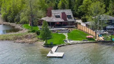 Detached in Grey Highlands