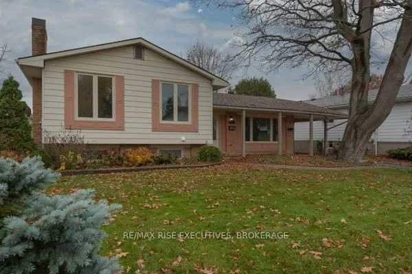 811 Overlea Court 1, Kingston, ON K7M 6Z8