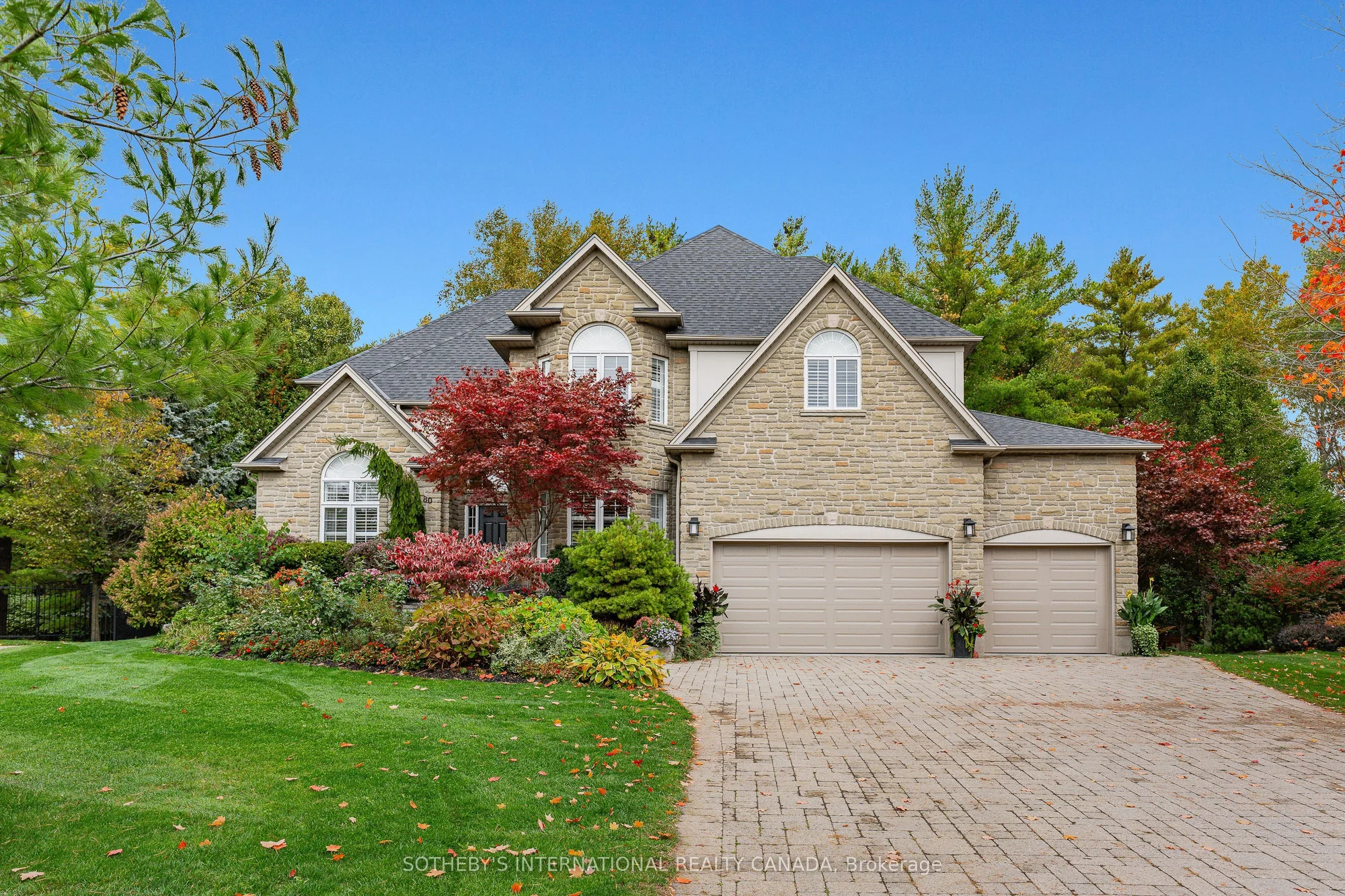 80 Cedarbrook Court, Cambridge, ON N1T 1W8