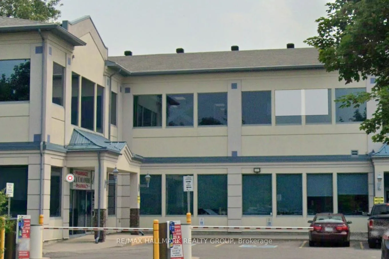 745 Montreal Road 101, Manor Park - Cardinal Glen and Area, ON K1K 0T1