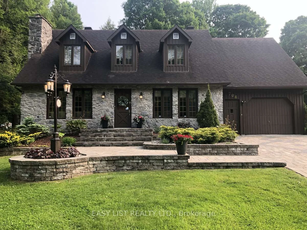 704 Pattee Road, Champlain, On K6a 2r2