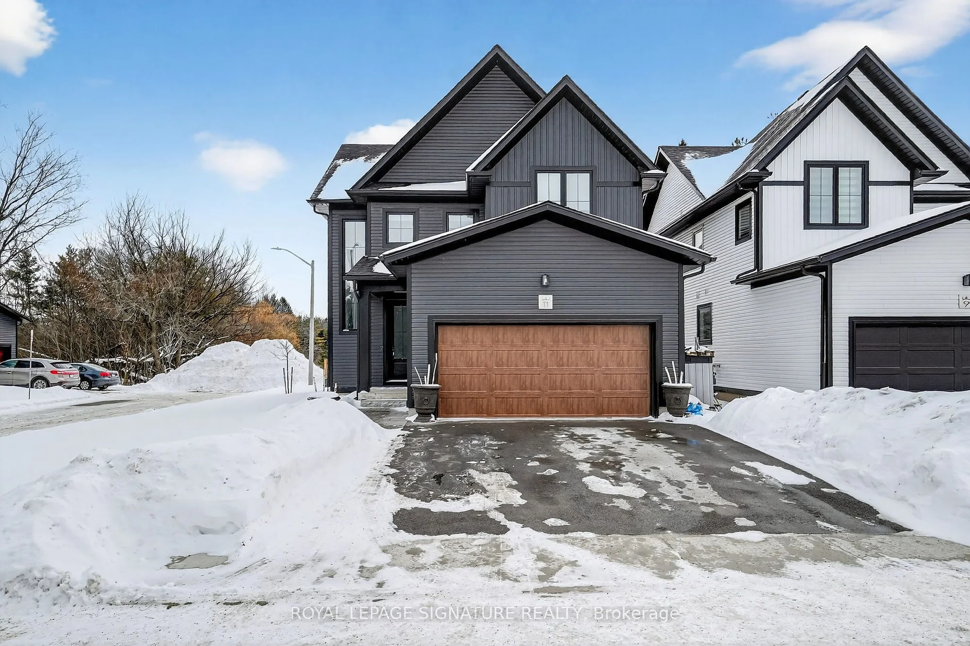 297 Whiting Street 11, Ingersoll, On N5c 3w5
