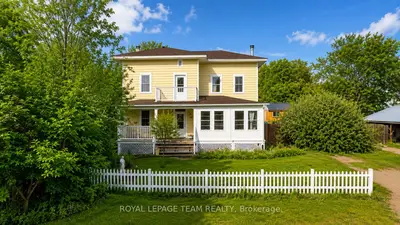 Detached in Killaloe, Hagarty and Richards