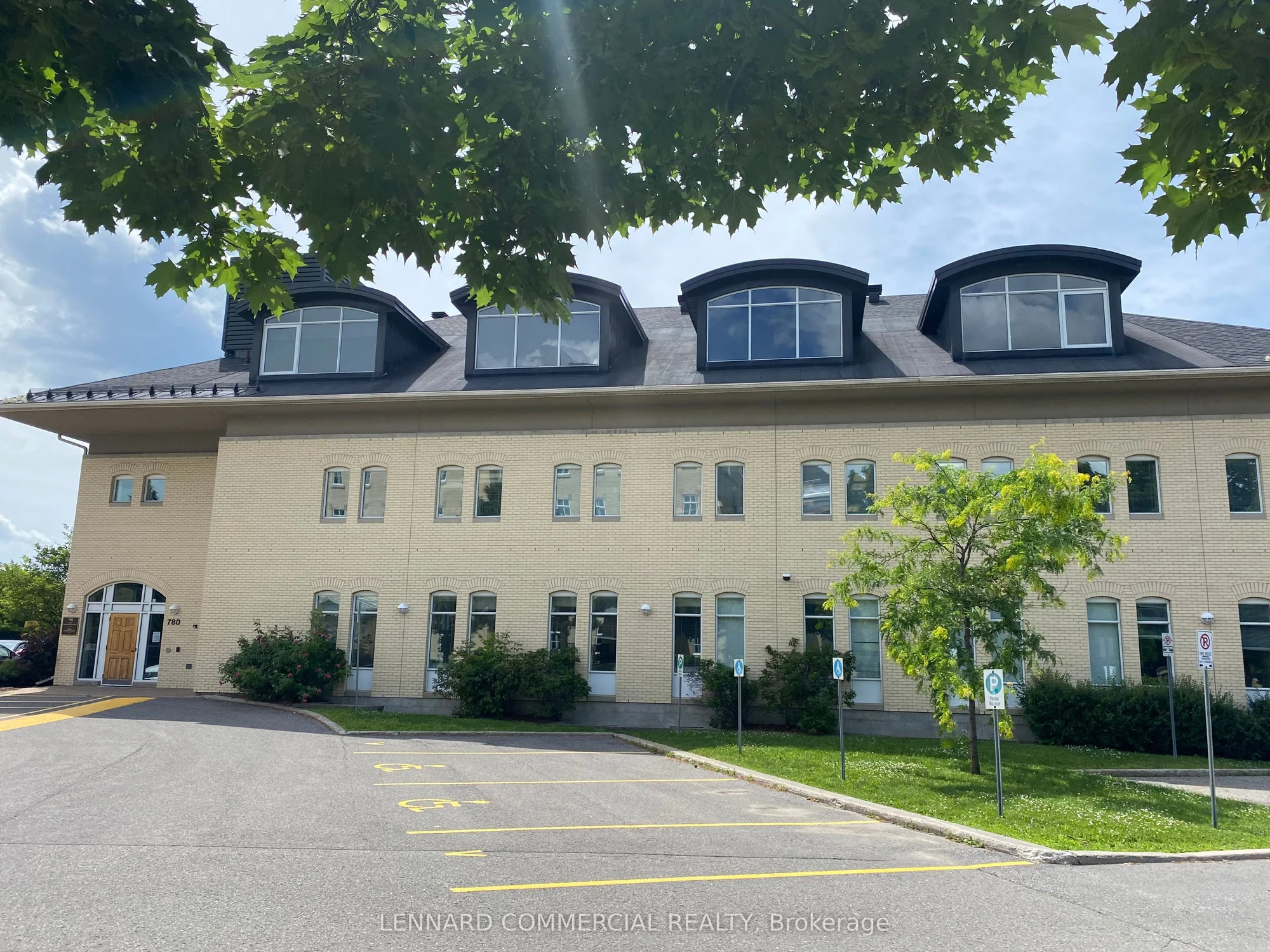 780 ECHO Drive, Glebe - Ottawa East and Area, ON K1S 5N8