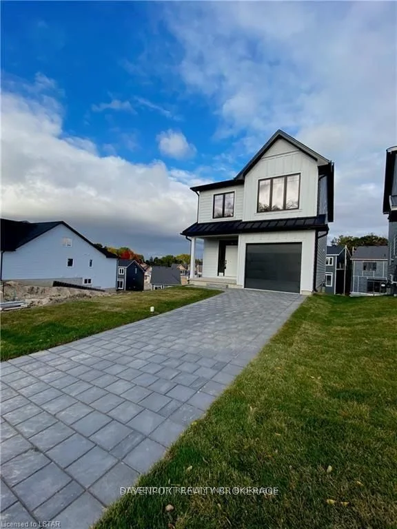18 Julie Crescent, London South, On N5z 3x2