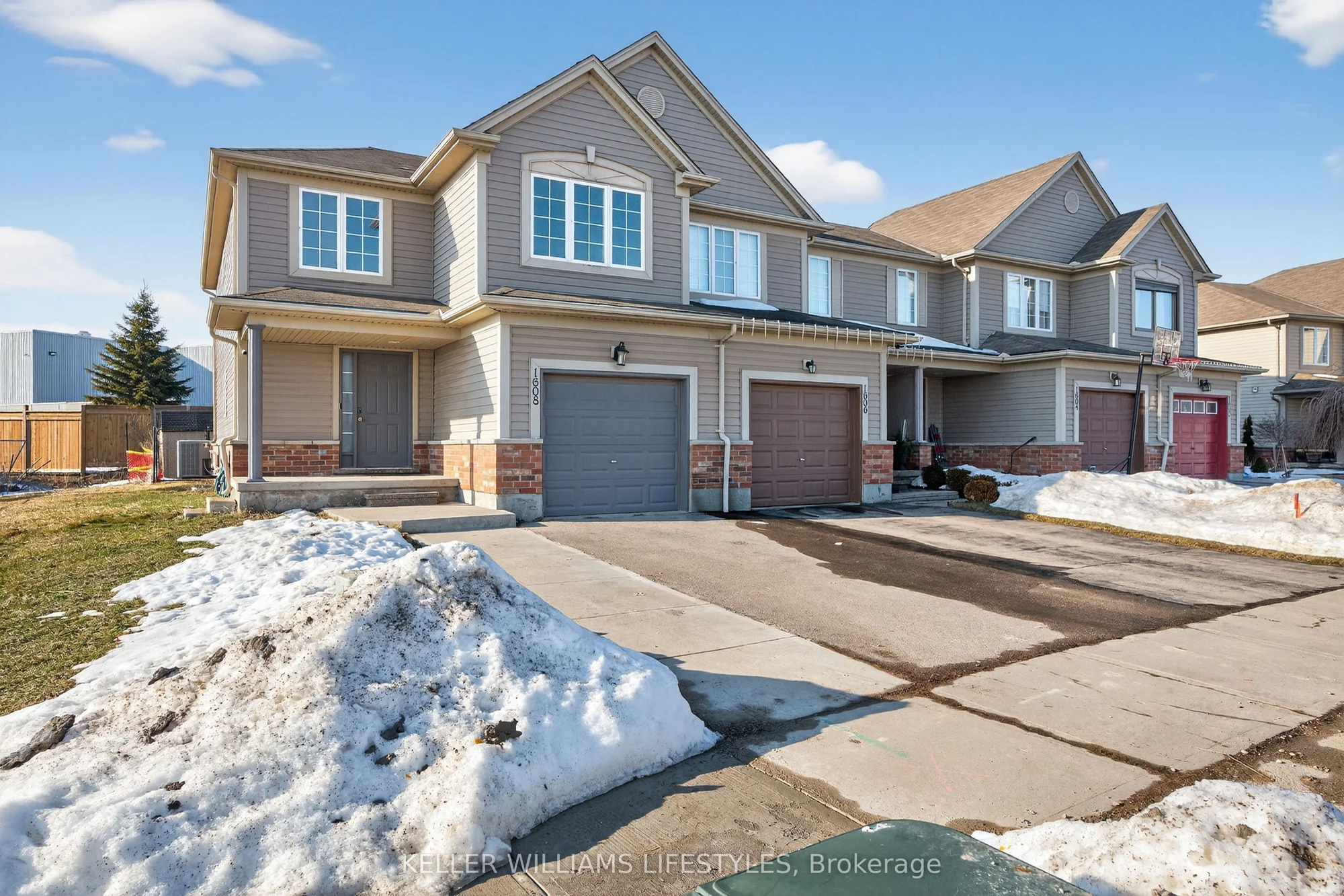 1608 Evans Boulevard Upper, London South, ON N6M 0A9
