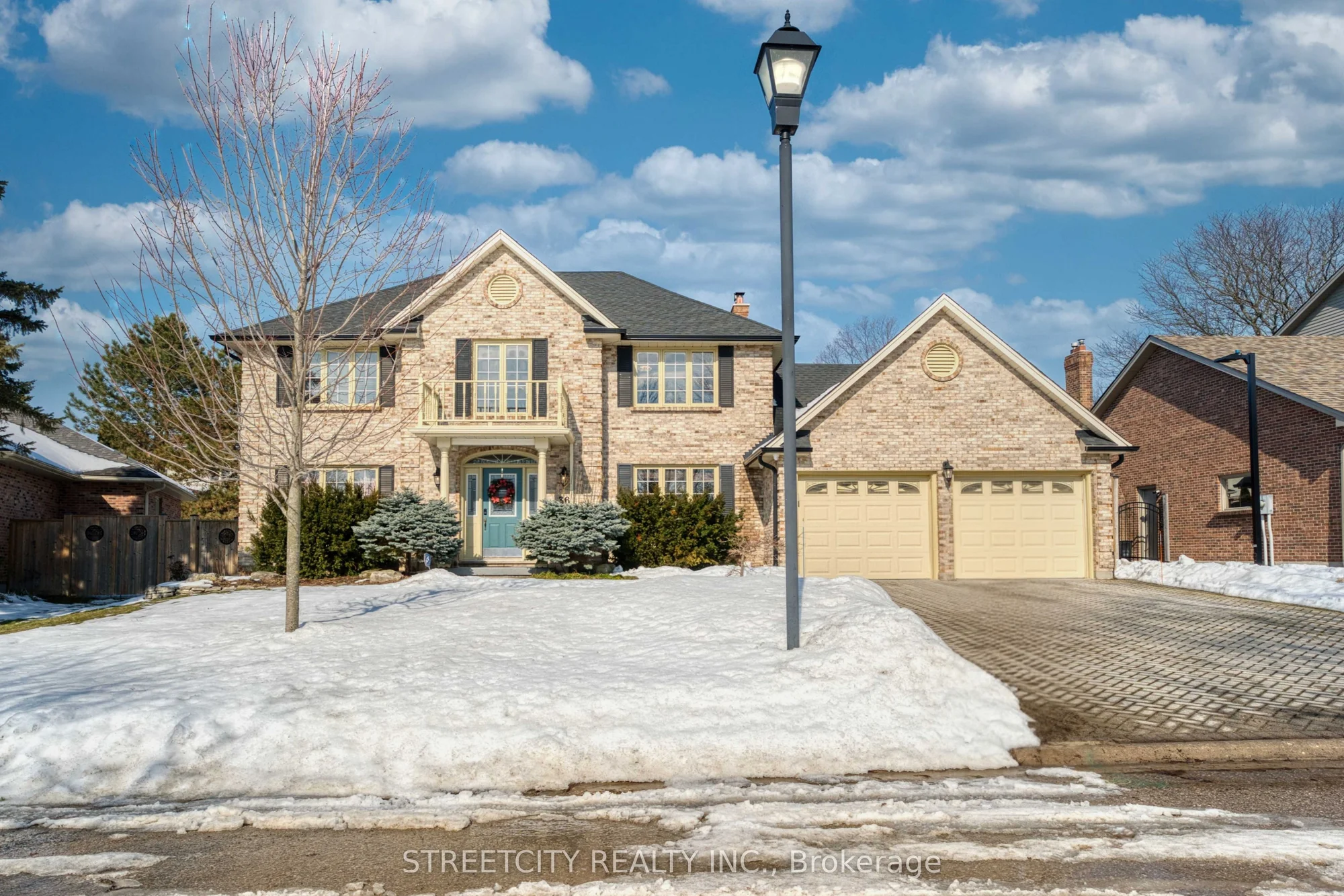 36 Ravenglass Crescent, London North, On N6g 4k1