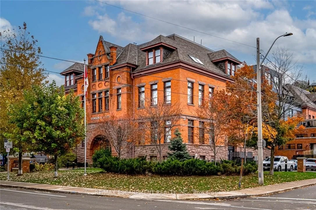 200 Stinson Street 104, Hamilton, On L8n 4j5