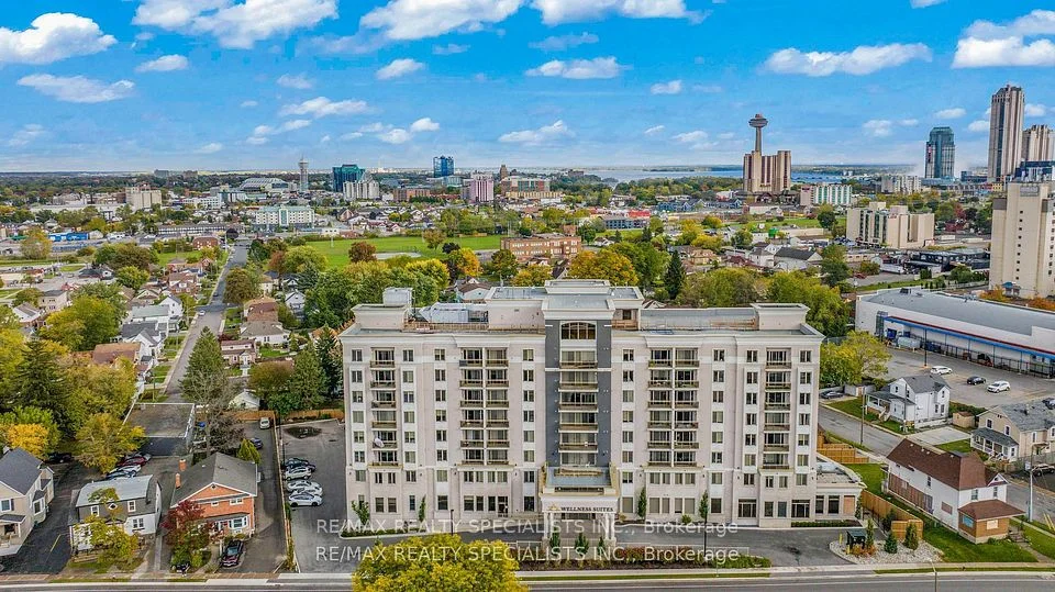 5698 MAIN Street 809, Niagara Falls, ON L2G 5Z4
