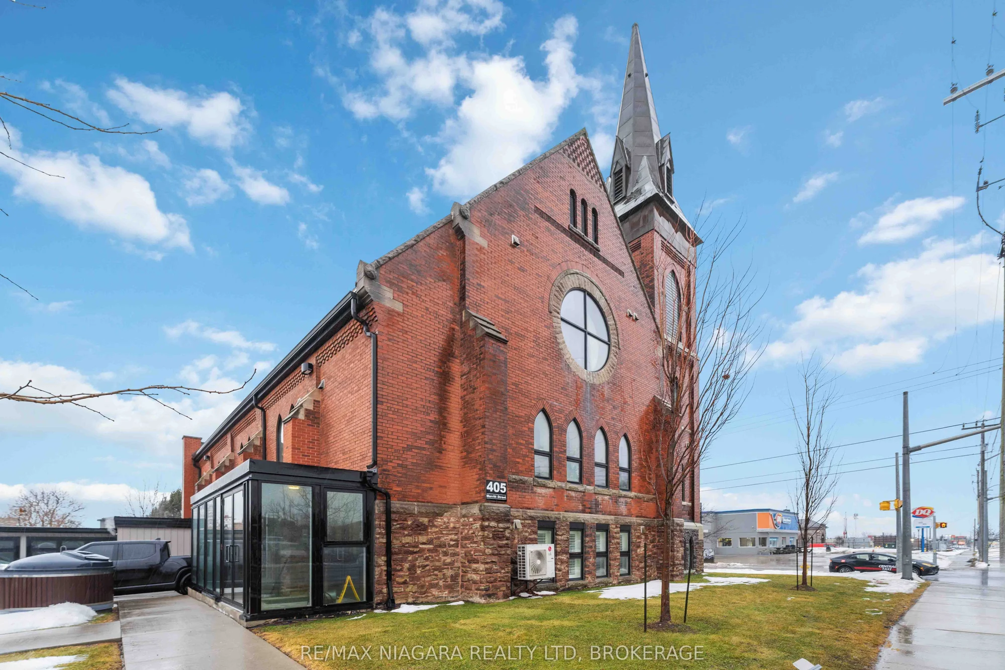 405 Merritt Street 4, St. Catharines, ON L2P 1P5