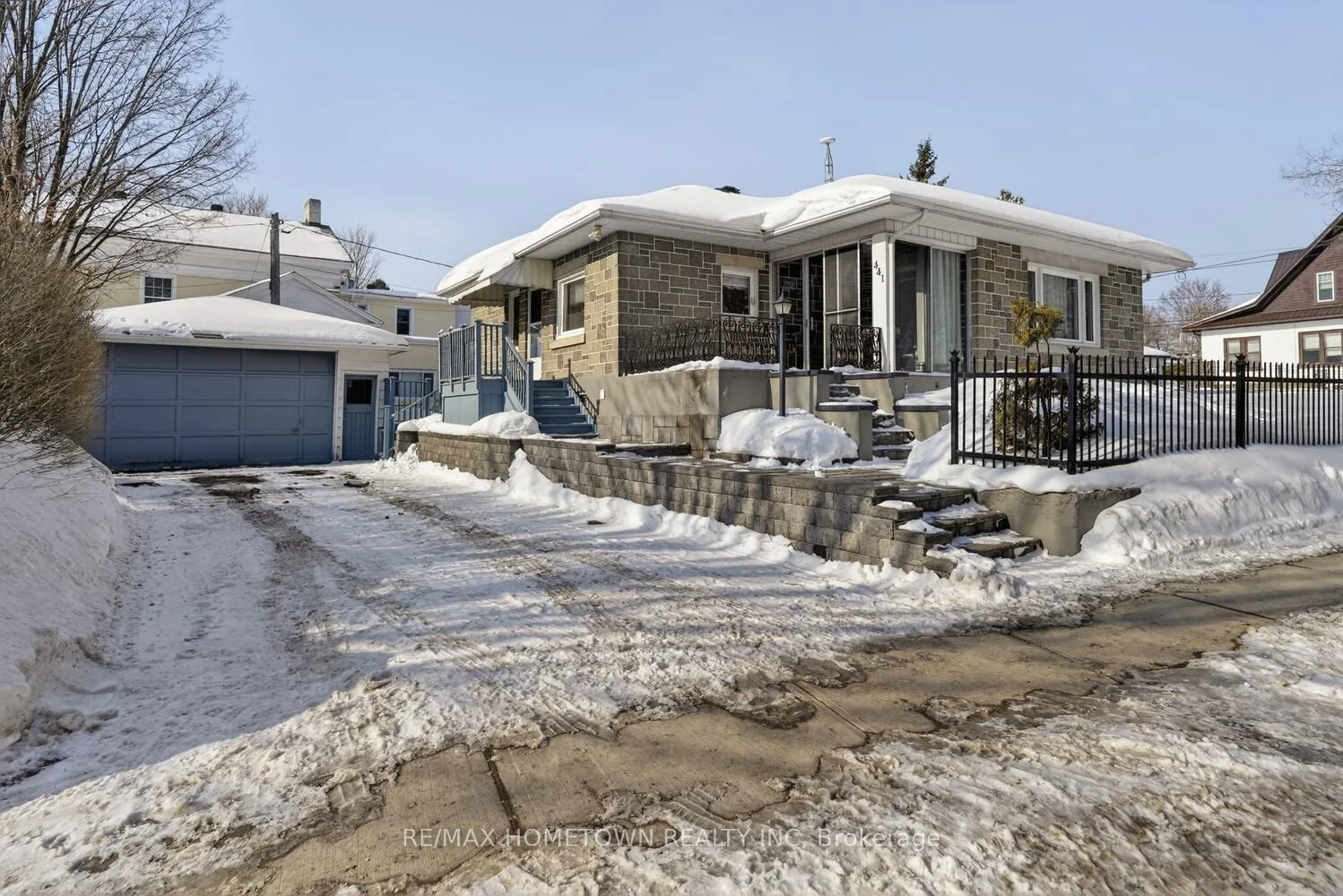 441 West Street, Prescott, ON K0E 1T0
