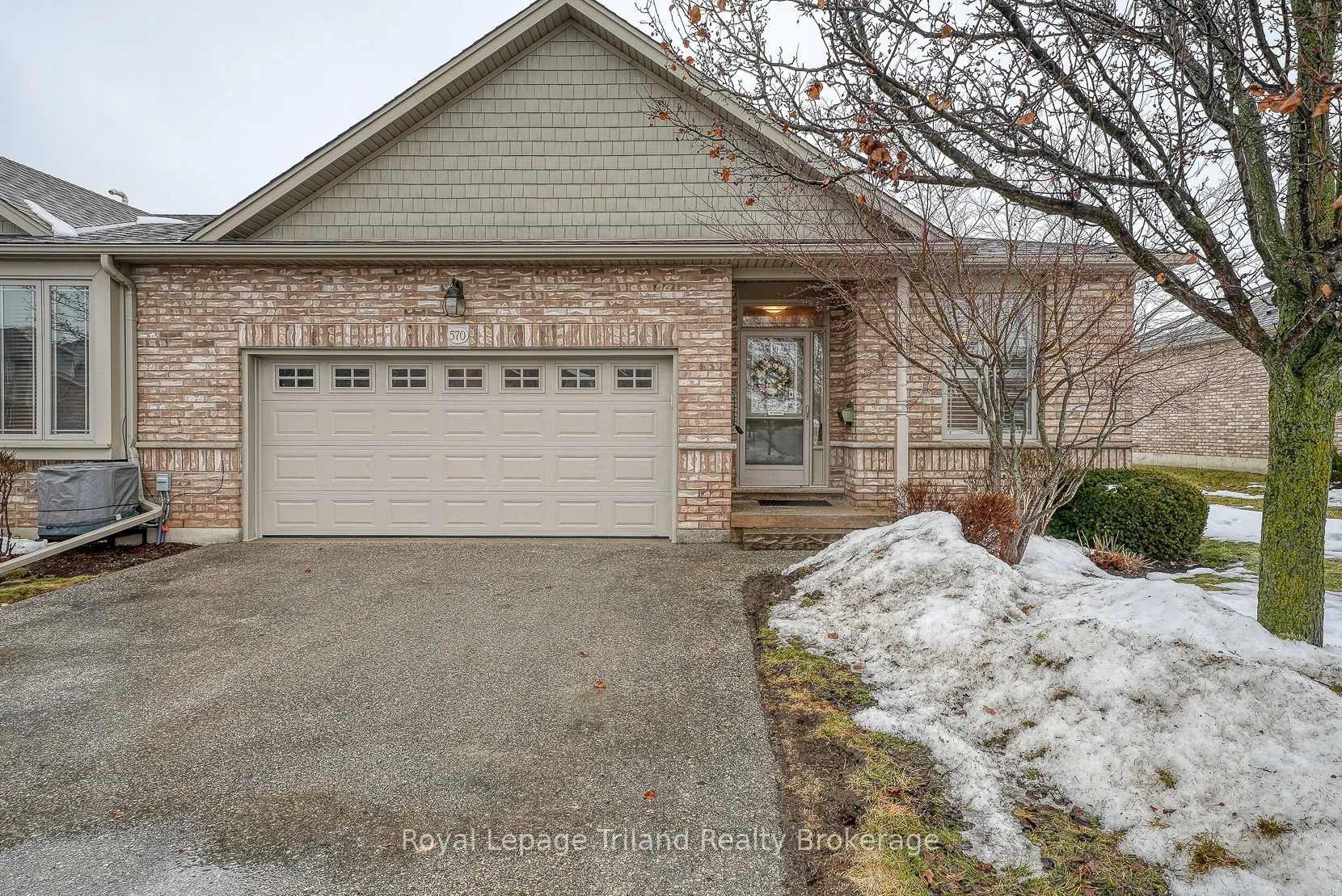 570 Spitfire Street 54, Woodstock, On N4t 0c2