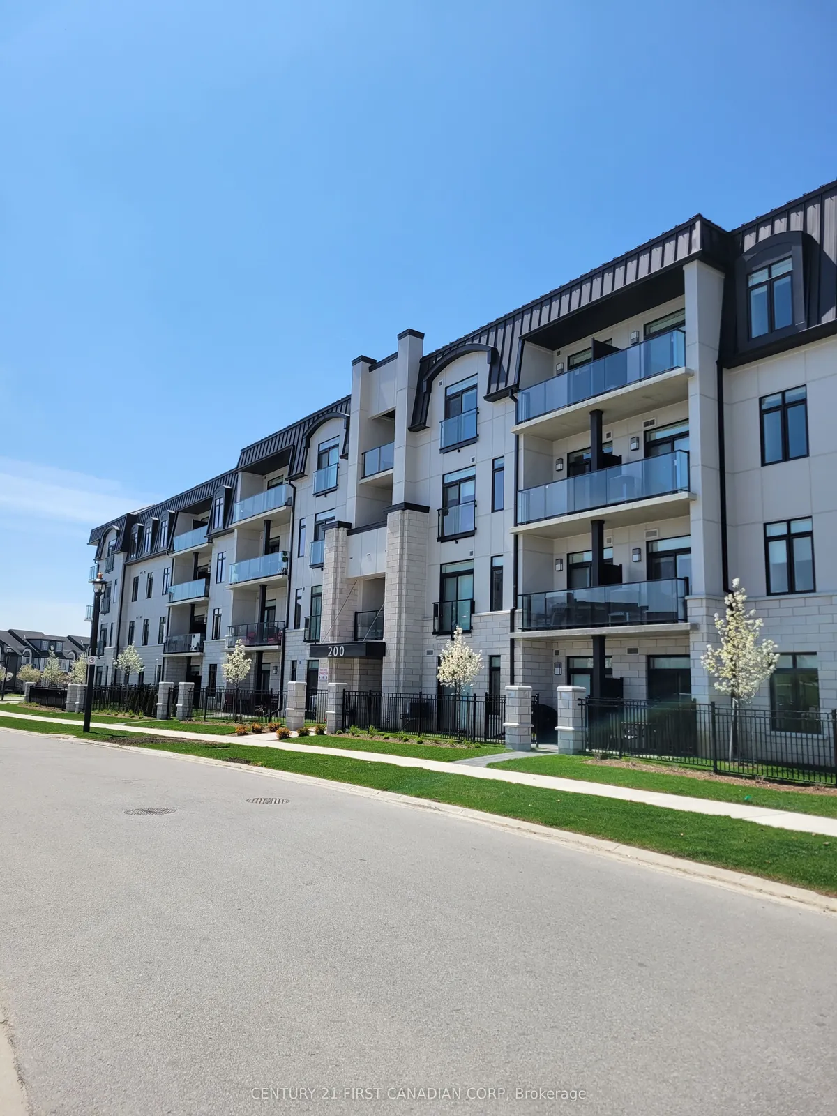 200 Callaway Road 314, London North, ON N6G 3X6