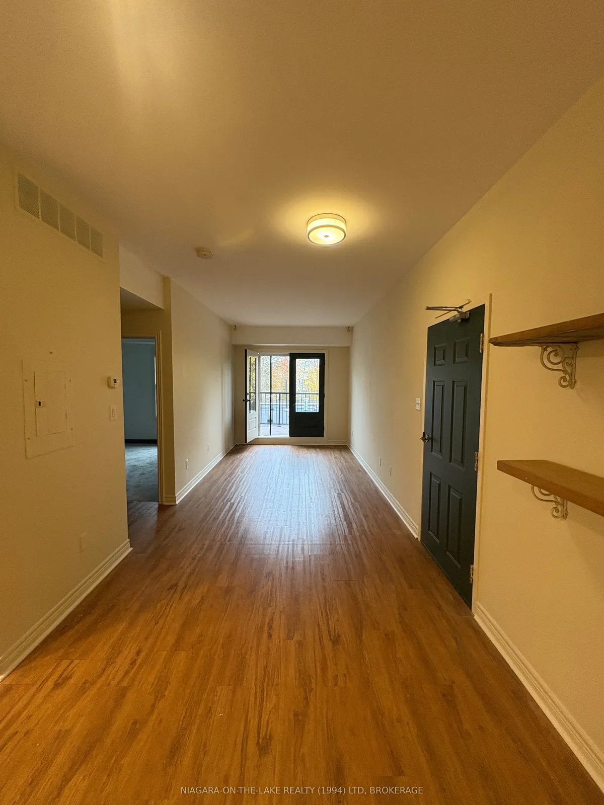 75 Queen Street Apt 3, Niagara-on-the-Lake, ON L0S 1J0