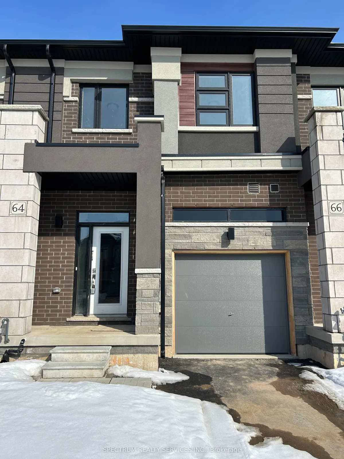 64 Mckernan Avenue, Brantford, On N3v 0c2