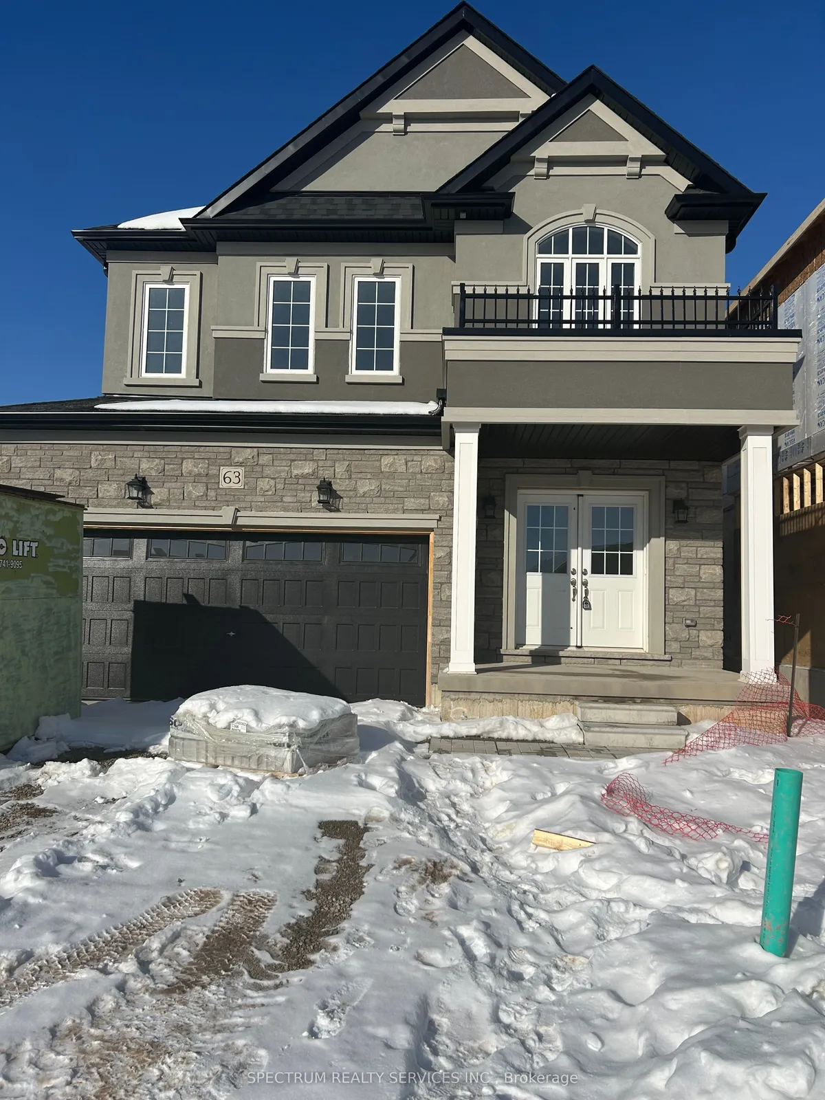 63 Waldron Street, Brantford, On N3v 0c3