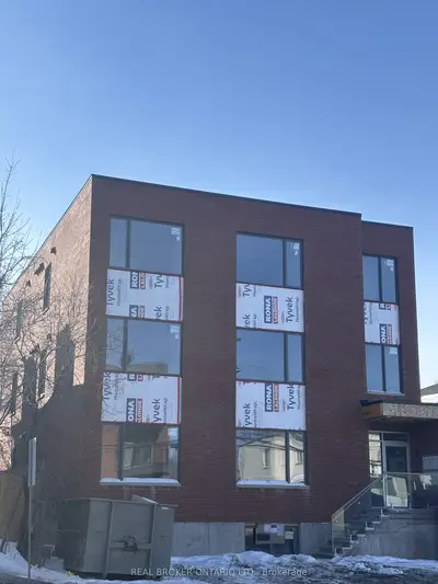 184 Woodroffe Avenue 5, Woodroffe, ON K2A 3T9