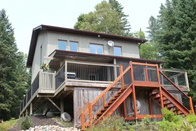 1082 Green Lake Road, Algonquin Highlands, On K0m 1s0