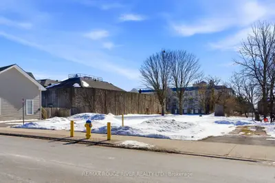 93 Albert Street, Cobourg, On K9a 2p9