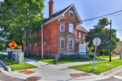 70 Chatham Street, Brantford, On N3t 2p1
