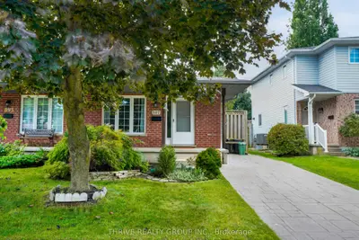 897 Thistledown Way, London North, ON N6G 4Z7