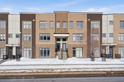 829 Mikinak Road, Manor Park - Cardinal Glen and Area, ON K1K 4Z9