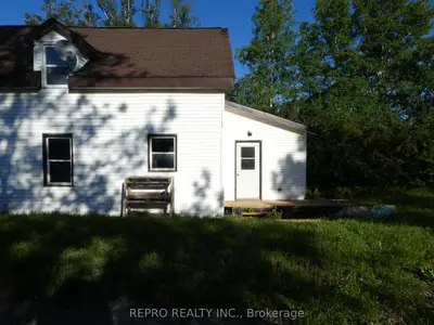 122 Railway Avenue, Greenstone, On P0t 2h0