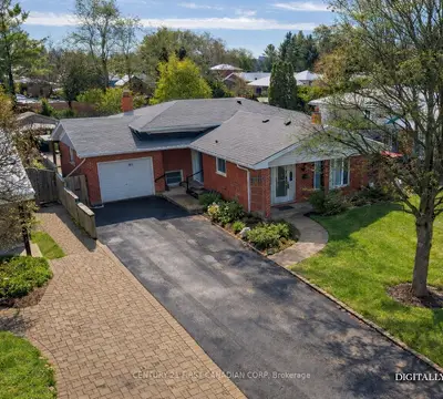 383 Magnolia Crescent, London East, ON N5Y 4T1