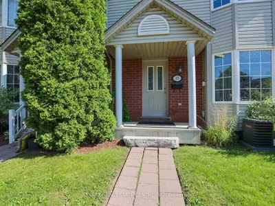 235 Saginaw Parkway 57, Cambridge, On N1t 1x4