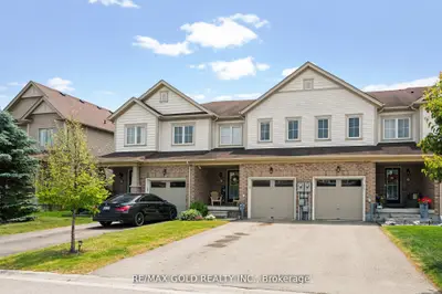 8541 Nightshade Street, Niagara Falls, ON L2H 0K9