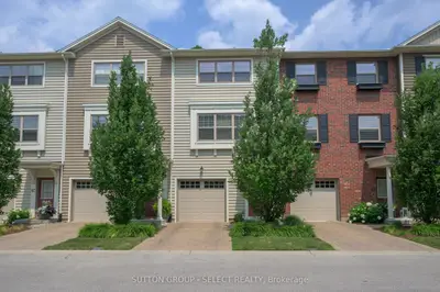 1040 Coronation Drive 43, London North, ON N6G 0R8