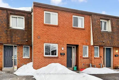 3064 Olympic Way 9, Blossom Park - Airport And Area, On K1t 1y6