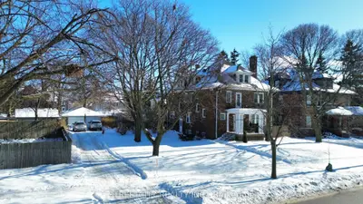 326 Vidal Street N, Sarnia, ON N7T 5Y6
