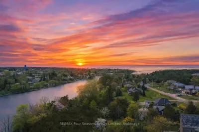 237 S Rankin Street, Saugeen Shores, On N0h 2l0