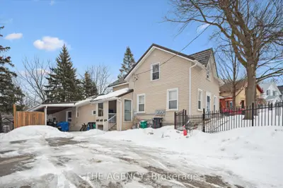 26 Bergey Street 1, Cambridge, ON N3C 1P6