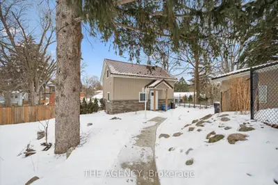 26 Bergey Street 3, Cambridge, On N3c 1p6