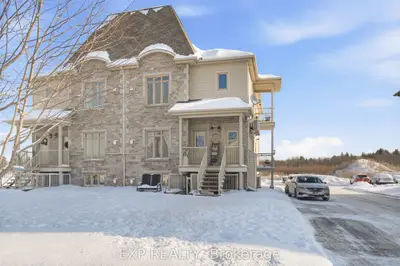 201 Bourdeau Boulevard 2, The Nation, On K0a 2m0