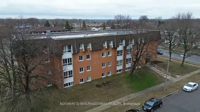 810 Kyle Crt Court 306, Brockville, On K6v 6h6