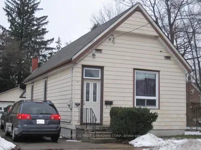 5 Audrey Avenue, London East, ON N6A 2Y8