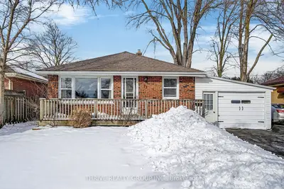 71 Jasper Crescent, London East, ON N5W 1J9