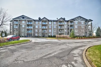 330 Prince Charles South Drive 1318, Welland, ON L3C 7B3