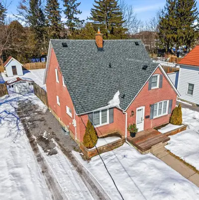 16 Margaret Street, Port Hope, On L1a 1y3