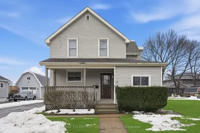 43 Chippawa Road, Port Colborne, On L3k 1t4