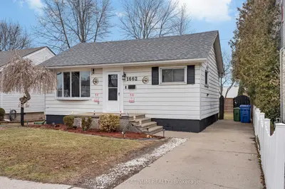 1662 Tourangeau Road, Windsor, On N8y 4j6