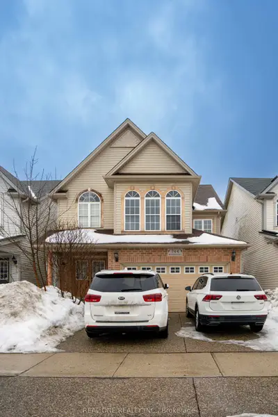 744 Brandenburg Boulevard, Waterloo, On N2t 2w9