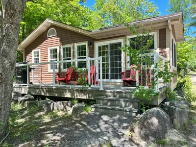 1052 RAT BAY Road 107-3, Lake of Bays, ON P1H 2J6